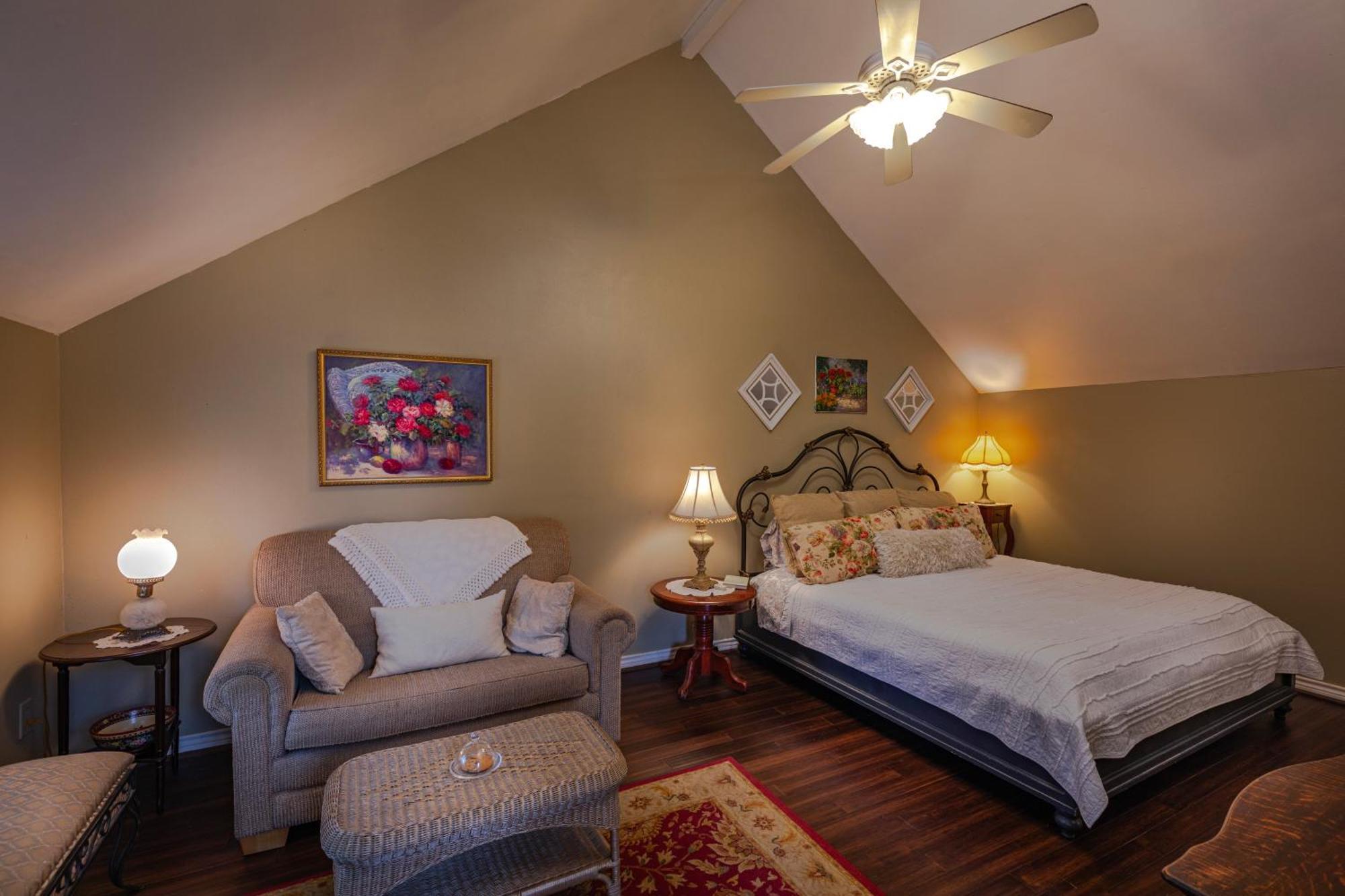 Bed And Breakfast On White Rock Creek Waco Ngoại thất bức ảnh