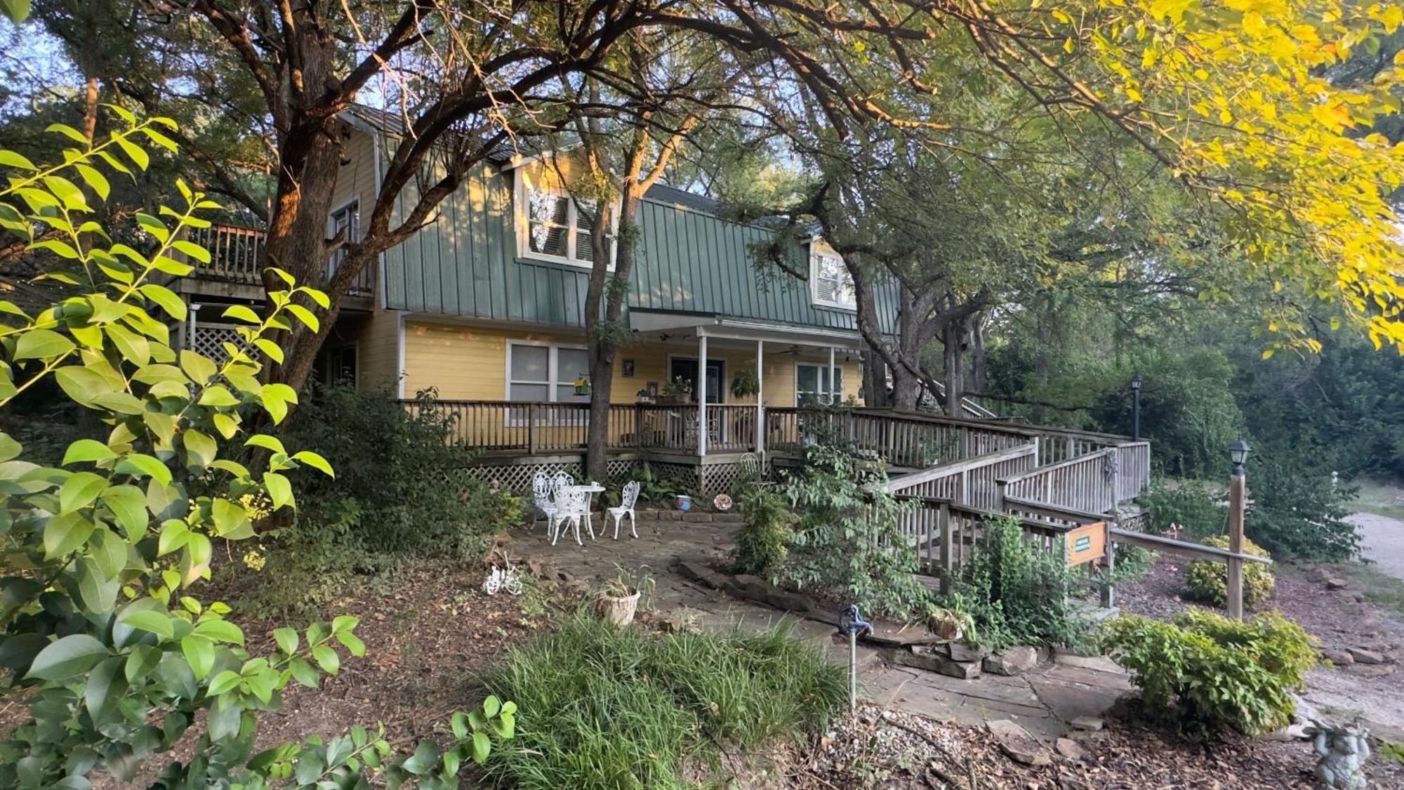 Bed And Breakfast On White Rock Creek Waco Ngoại thất bức ảnh
