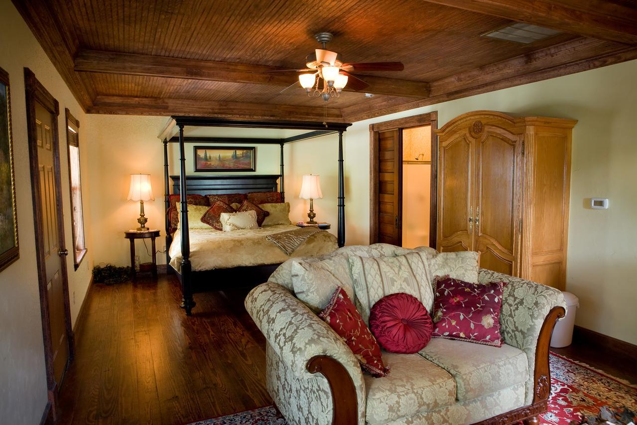 Bed And Breakfast On White Rock Creek Waco Ngoại thất bức ảnh