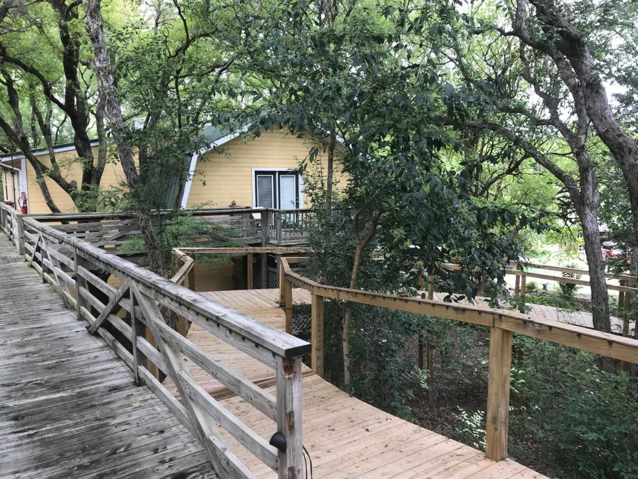 Bed And Breakfast On White Rock Creek Waco Ngoại thất bức ảnh